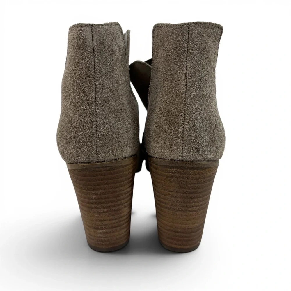 Steve‎ Madden Nellie Taupe Suede Peep Toe Cutout Block Heel Booties Women's 6
